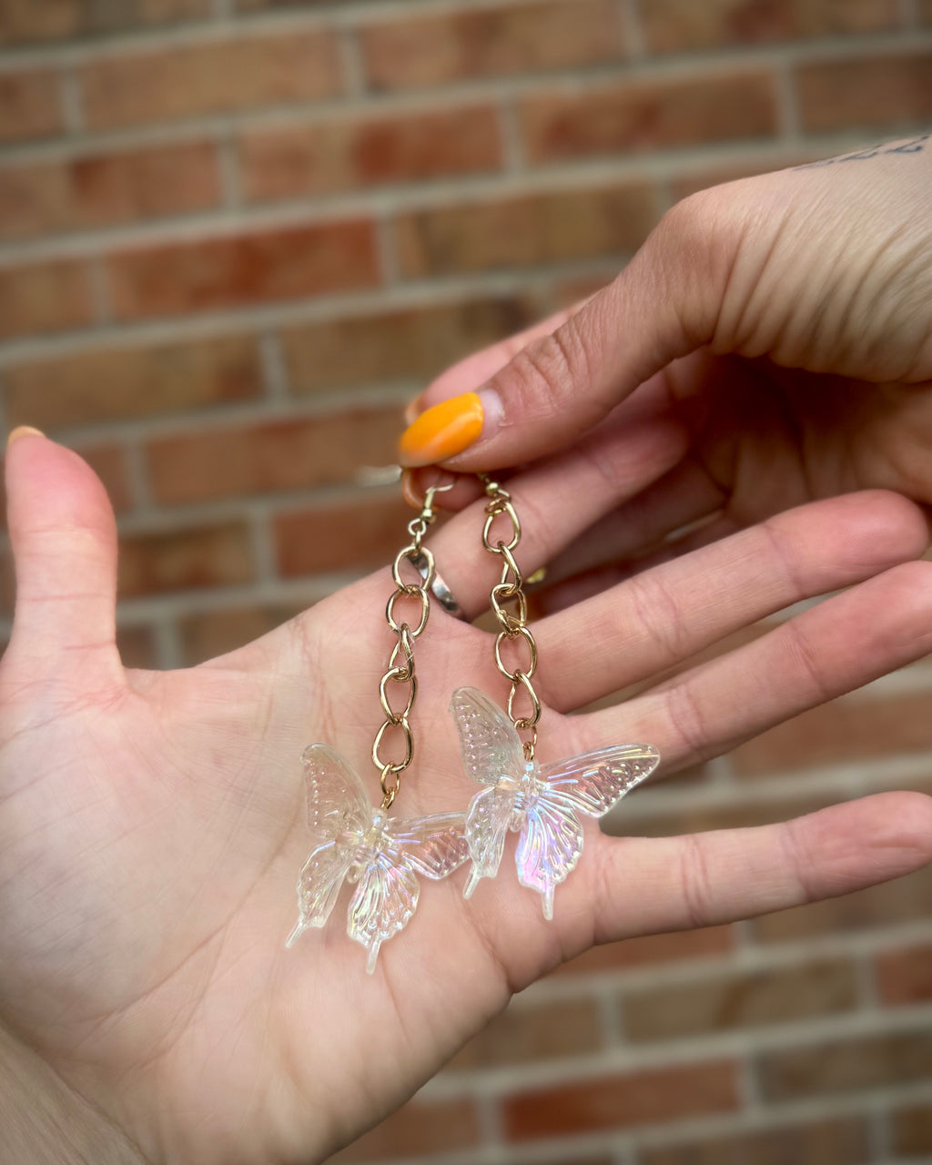 Glass Wings 🦋
